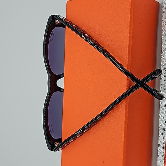 CHANEL POLARIZED SUNGLASSES AcetateBlack. Lenses:Gray,Polarized Ref.5484… - Picture 11 of 16